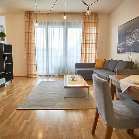 G1 - Apartment